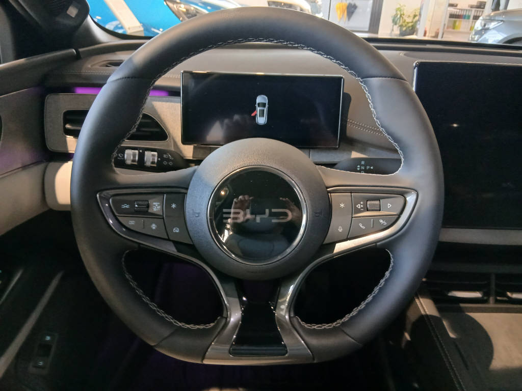 BYD Seal 6 DM-i Touring Comfort-image-10