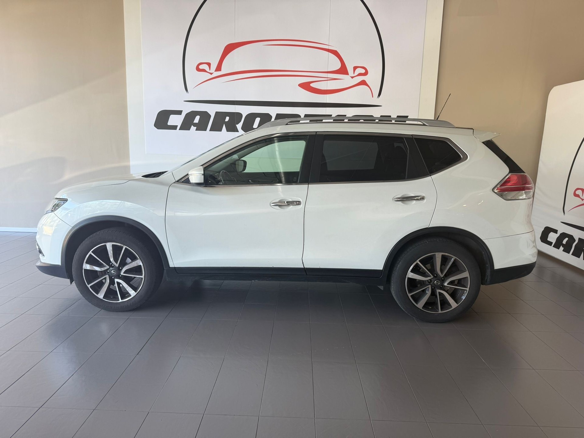 NISSAN X-Trail 1.6 dCi acenta Xtronic CVT-image-5