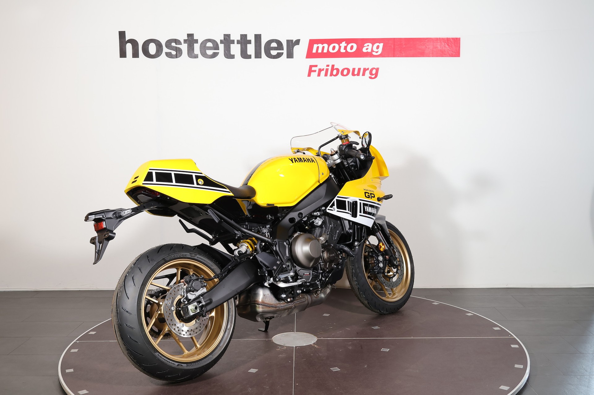 YAMAHA XSR 900 GP-image-2