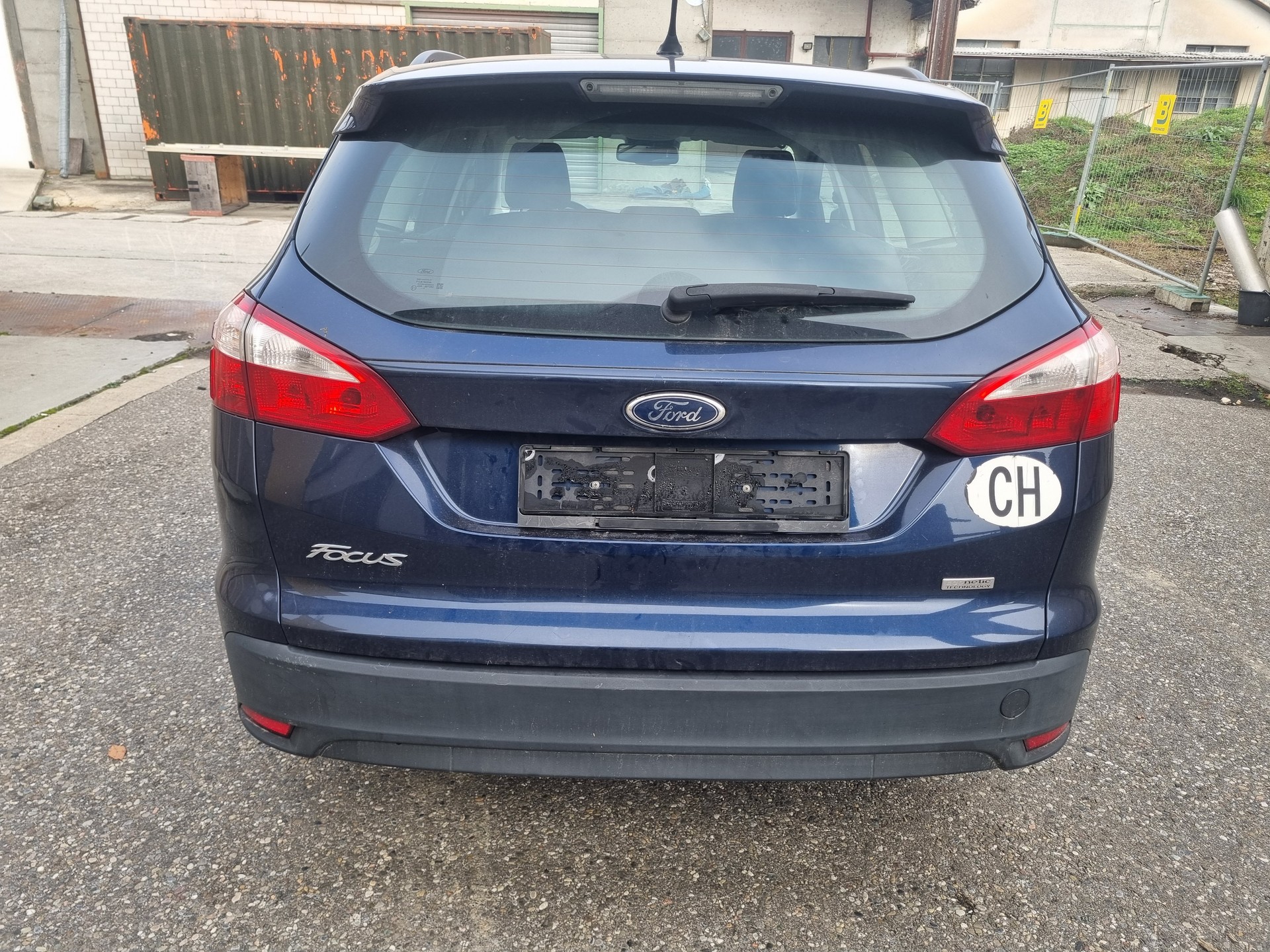 FORD Focus 1.0 SCTi Carving-image-4