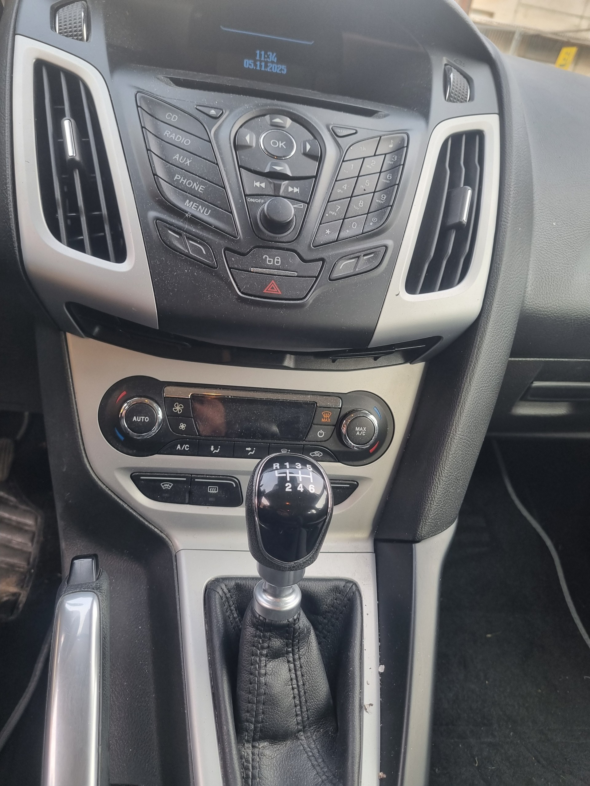 FORD Focus 1.0 SCTi Carving-image-7