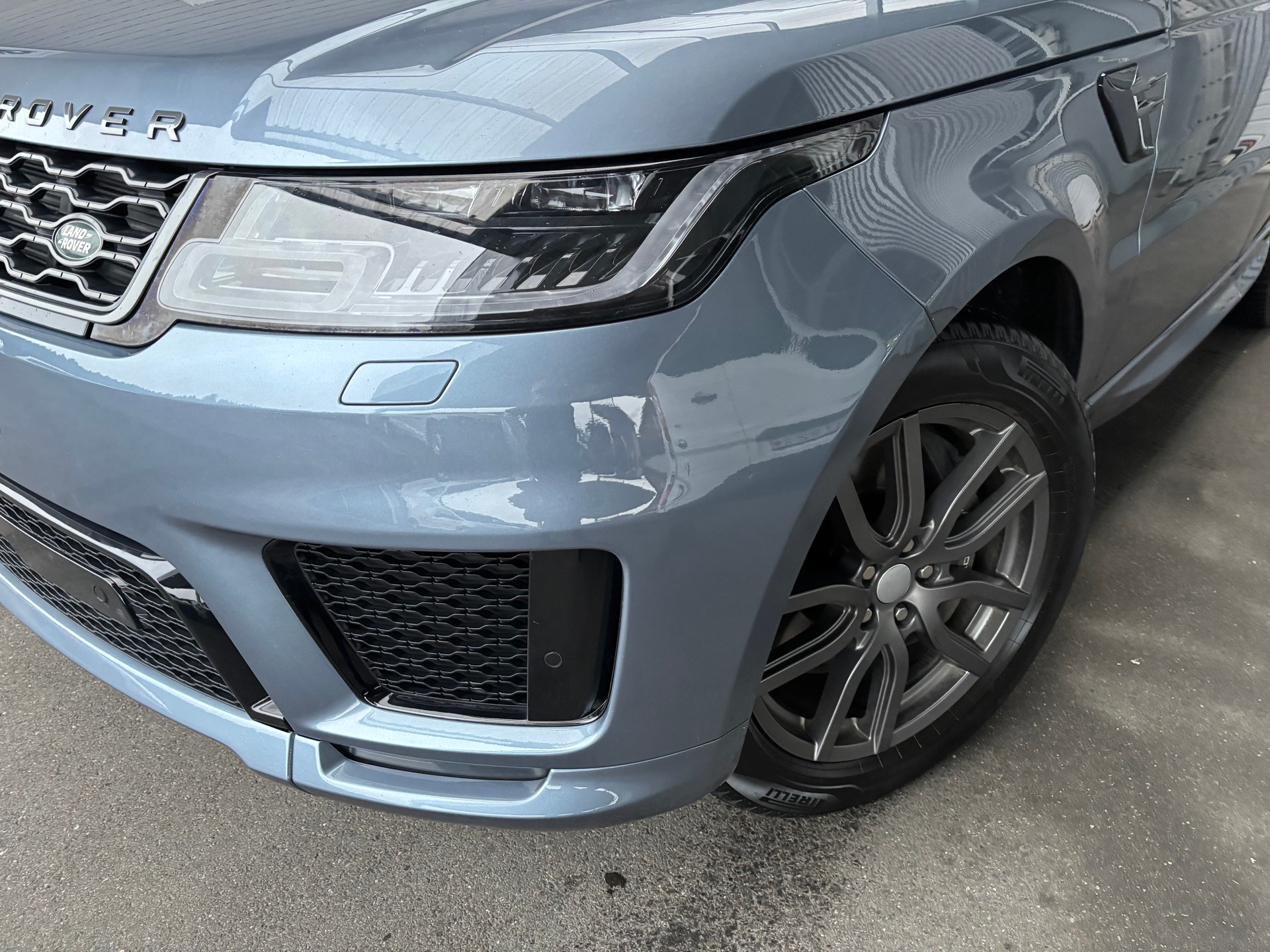 LAND ROVER Range Rover Sport 3.0 SDV6 HSE Dynamic Automatic-image-4