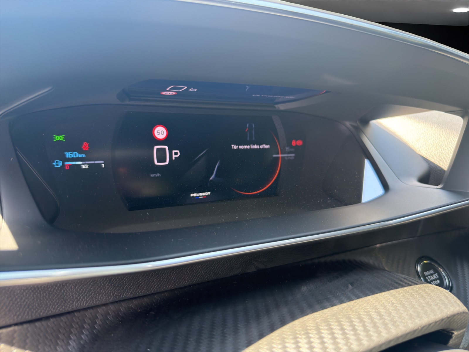 PEUGEOT 208 NEW 1.2 Hybrid 145 GT-image-11