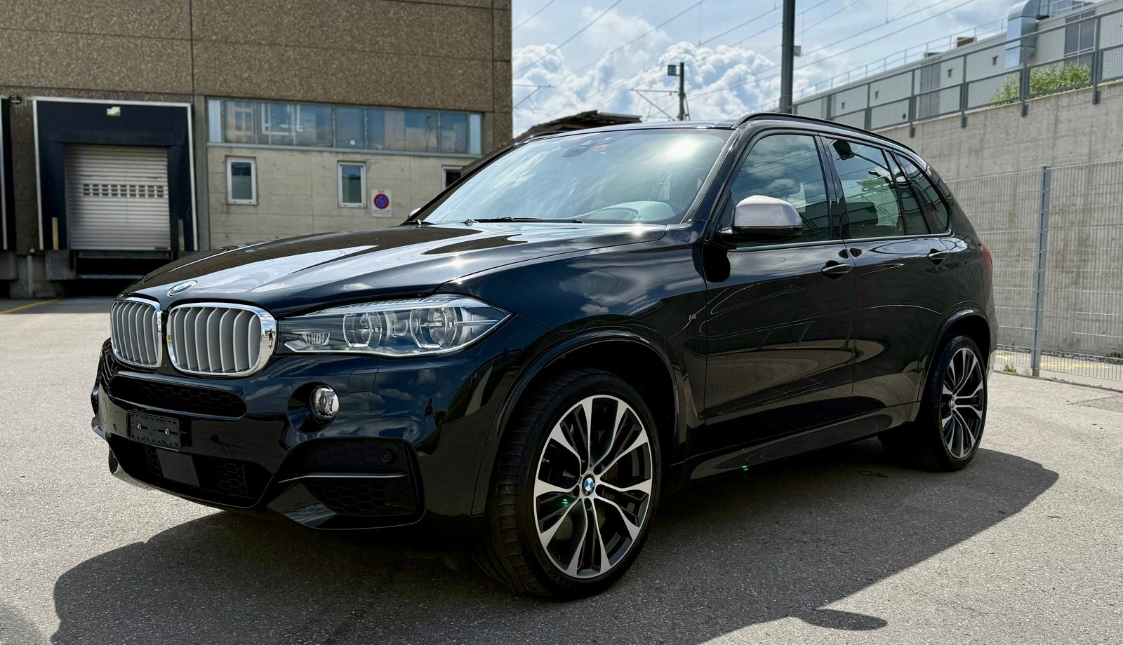 BMW X5 xDrive M50d Pure M Sport Plus Steptronic-image-7