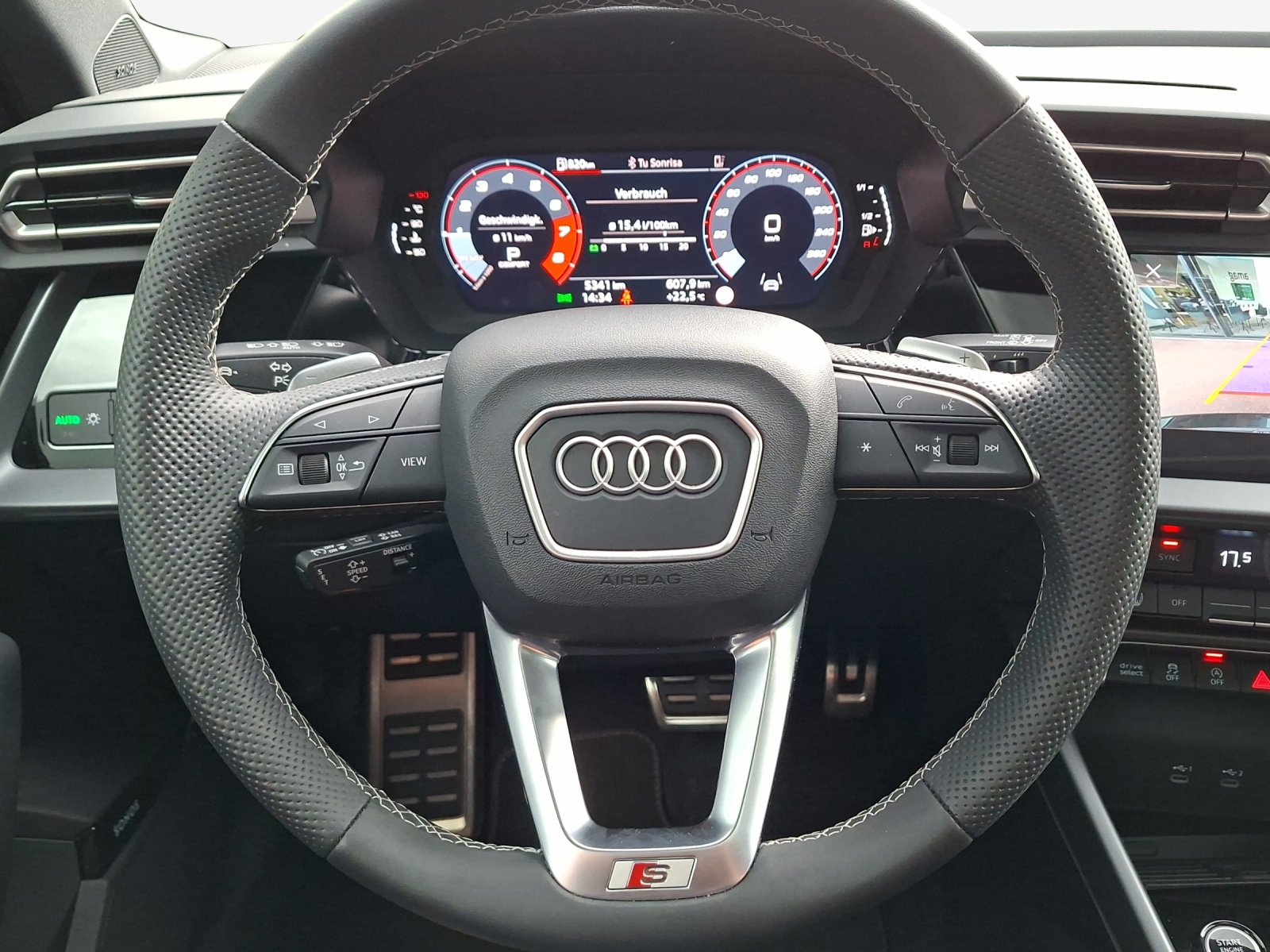 AUDI A3 Sportback 35 TFSI S line S-tronic-image-9