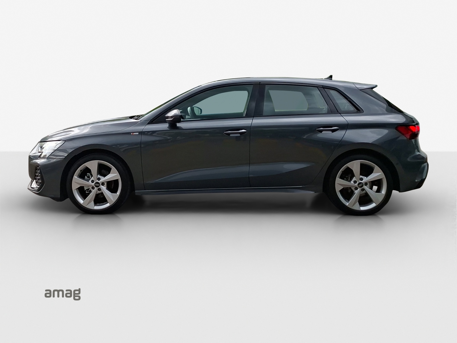 AUDI A3 Sportback 35 TFSI S line S-tronic-showroom-element-1
