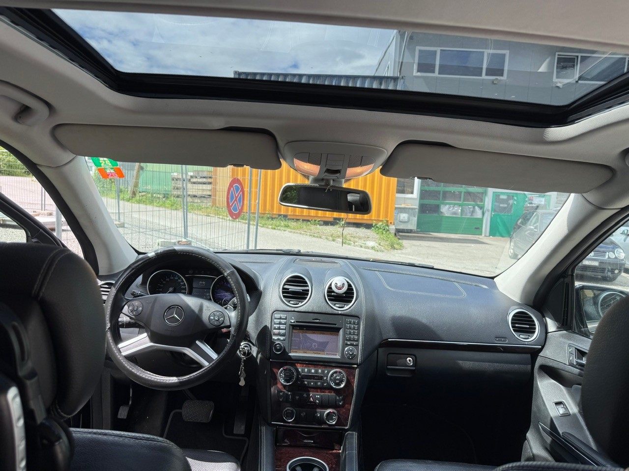 MERCEDES-BENZ GL 320 CDI 4Matic 7G-Tronic-image-12