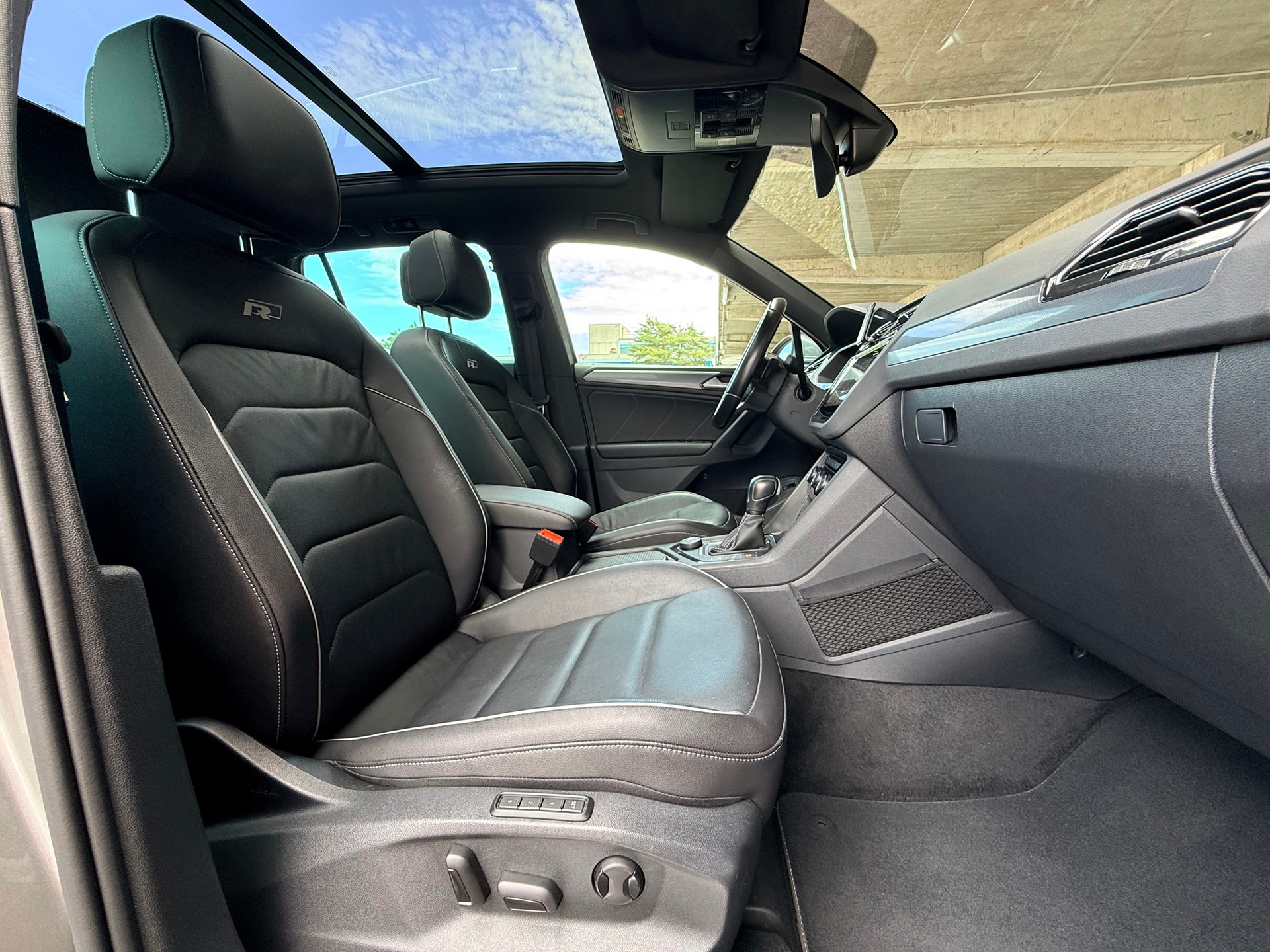 VW Tiguan 2.0TSI Highline 4Motion DSG-image-18