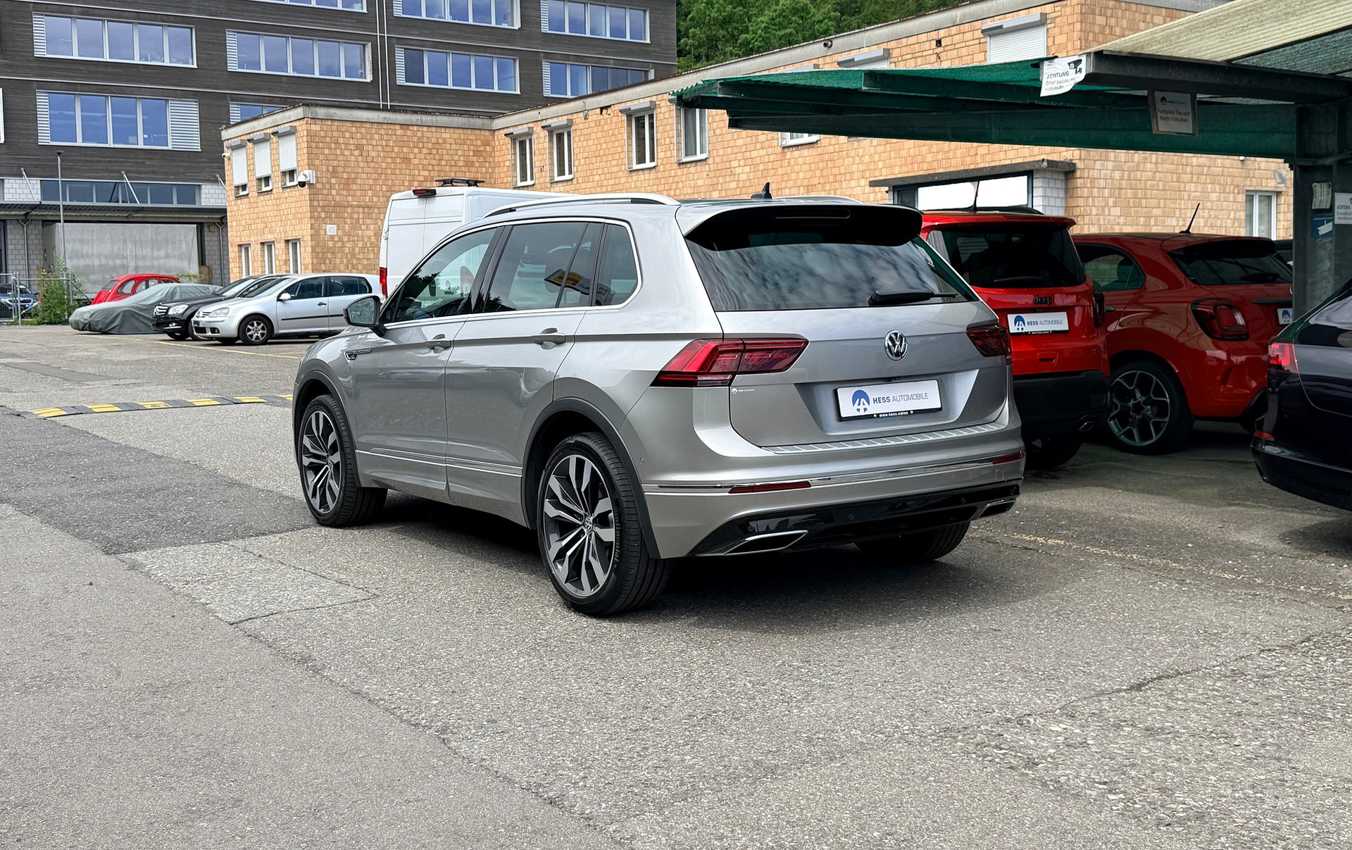 VW Tiguan 2.0TSI Highline 4Motion DSG-image-15