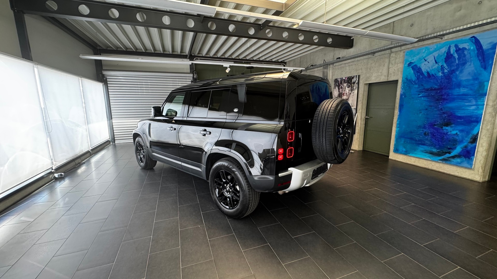 LAND ROVER Defender 110 3.0 D I6 250 SE-image-16