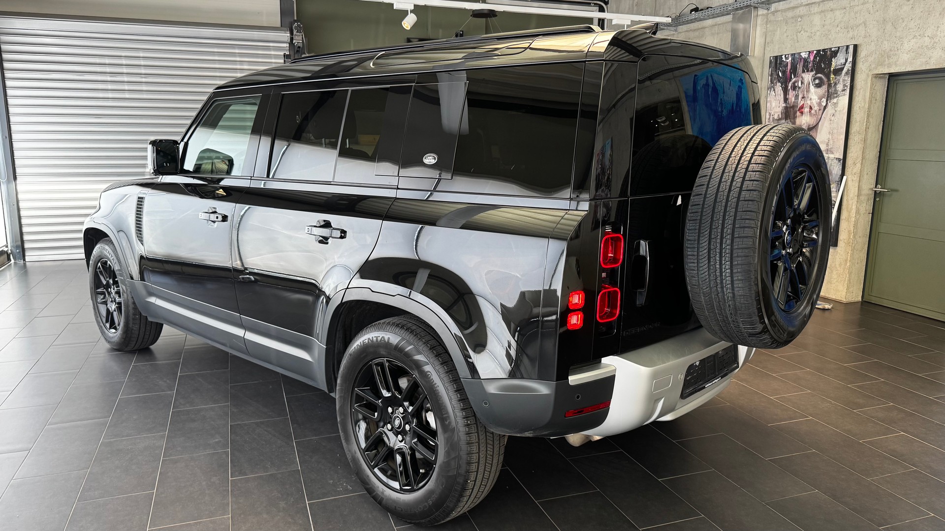 LAND ROVER Defender 110 3.0 D I6 250 SE-image-13