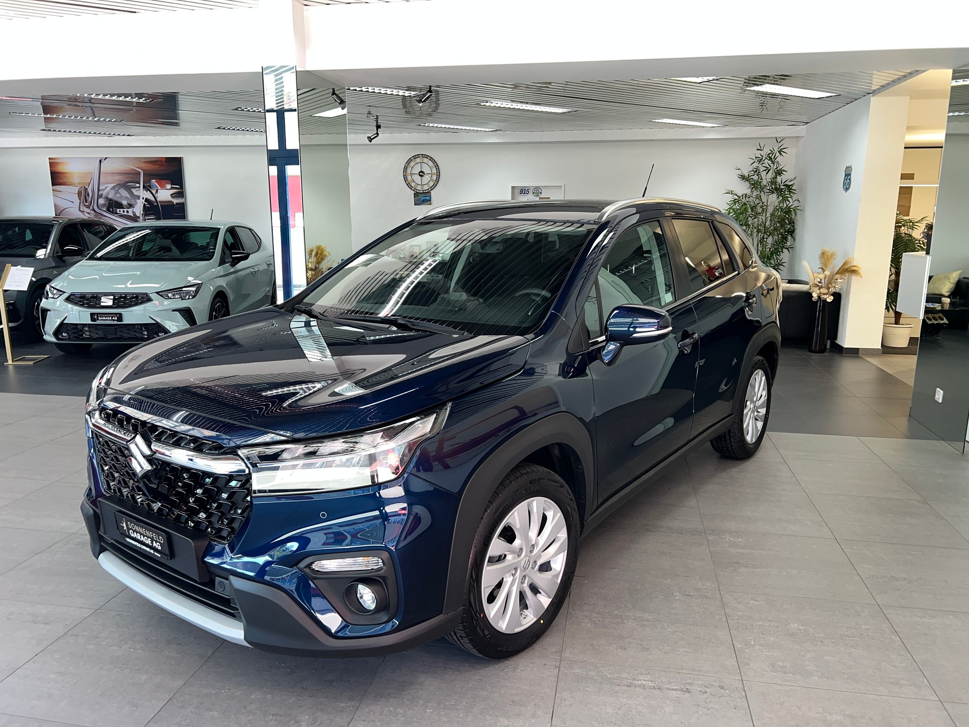 SUZUKI S-Cross 1.4 16V Compact+ MHD 4WD Automatic-showroom-element-2
