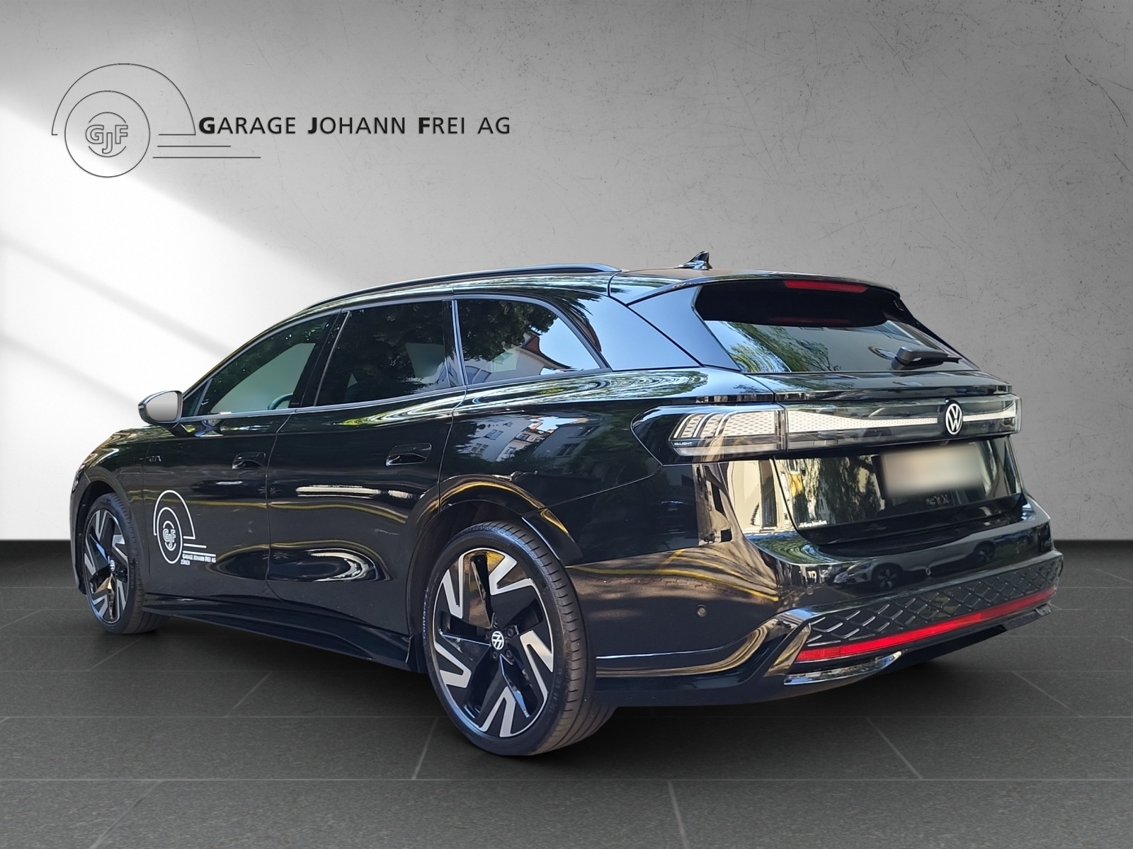 VW ID7 Tourer GTX 340PS 4Motion-showroom-element-2