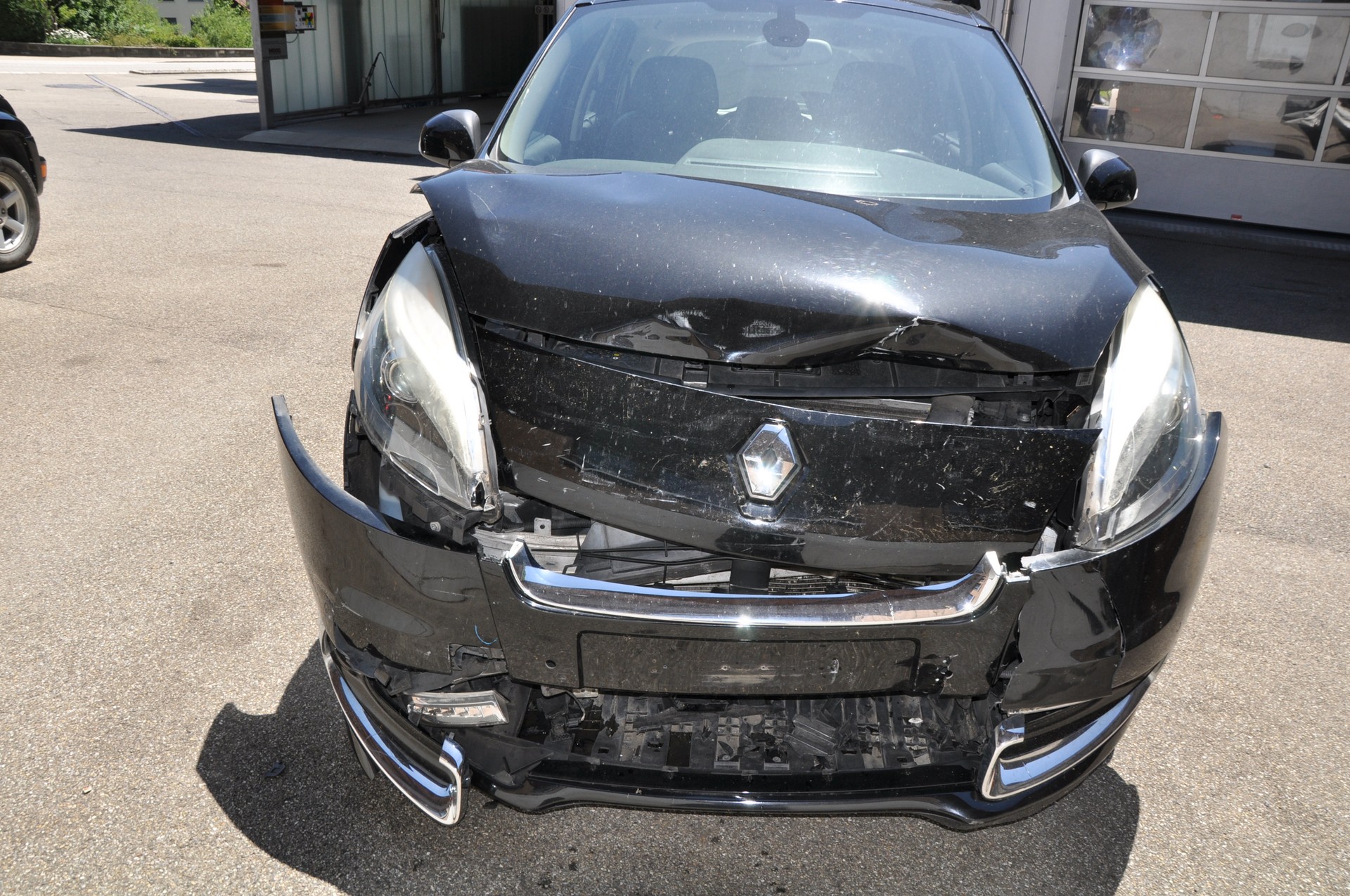 RENAULT Scénic 2.0 16V Dynamique X-Tronic CVT