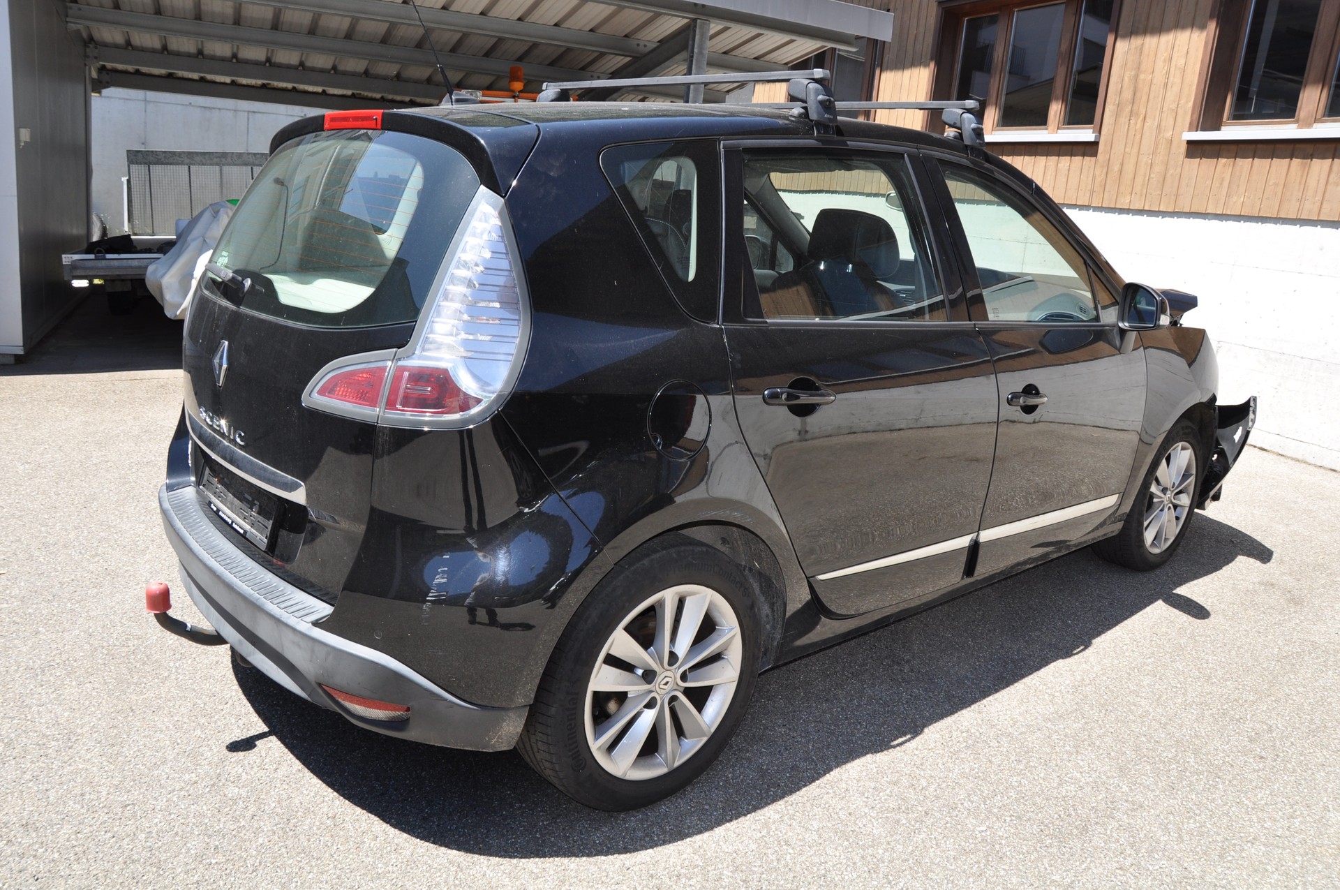 RENAULT Scénic 2.0 16V Dynamique X-Tronic CVT-showroom-element-3