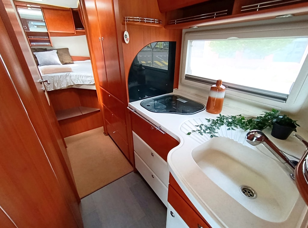 CONCORDE Daily Credo ***Fahrzeug aus echtem High-End-Luxus und winterfester Oberklassen-Technik in einem wendigeren Format***-image-16