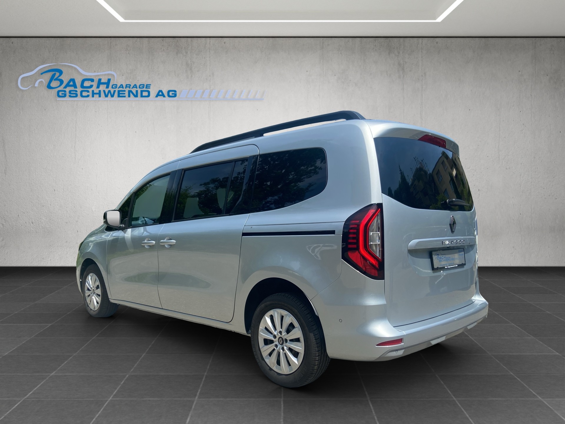 RENAULT GRAND KANGOO-image-4