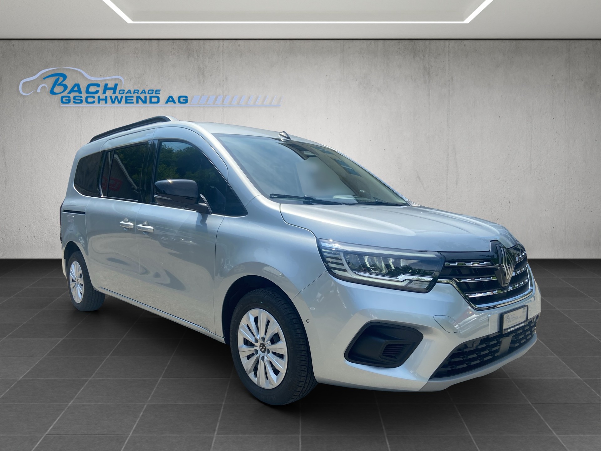 RENAULT GRAND KANGOO-showroom-element-1