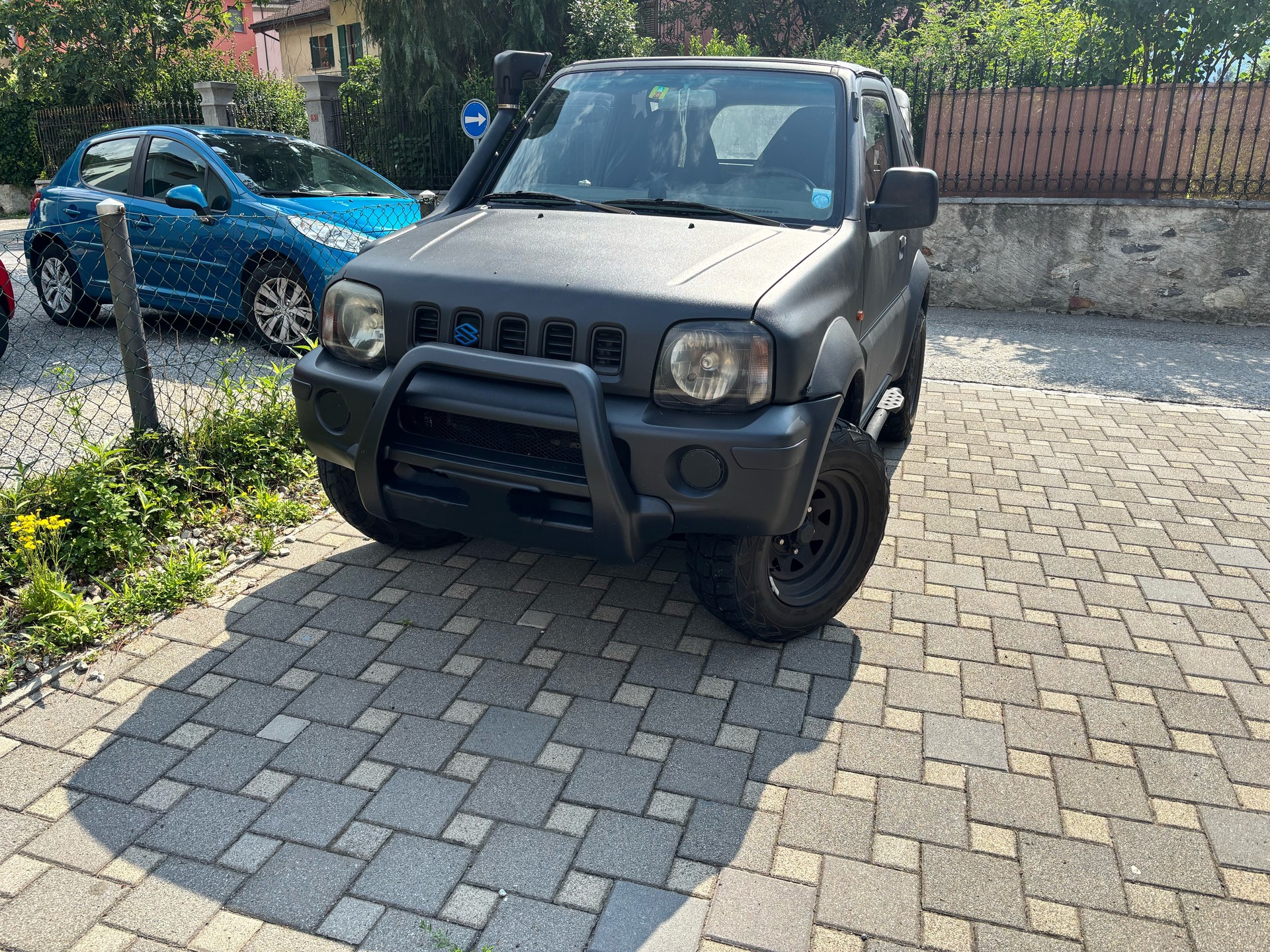 SUZUKI JIMNY-image-1