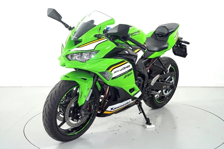 KAWASAKI Ninja ZX-4RR Shark-image-2