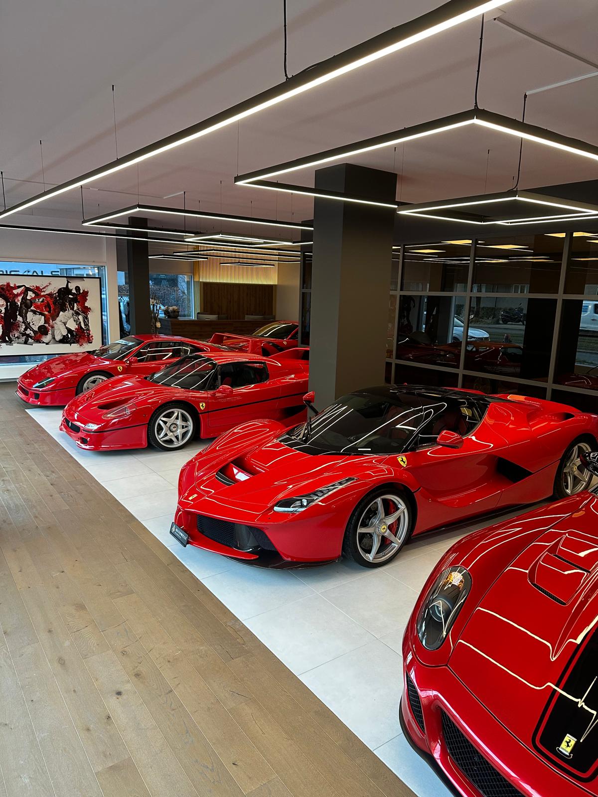 FERRARI F40-showroom-element-2