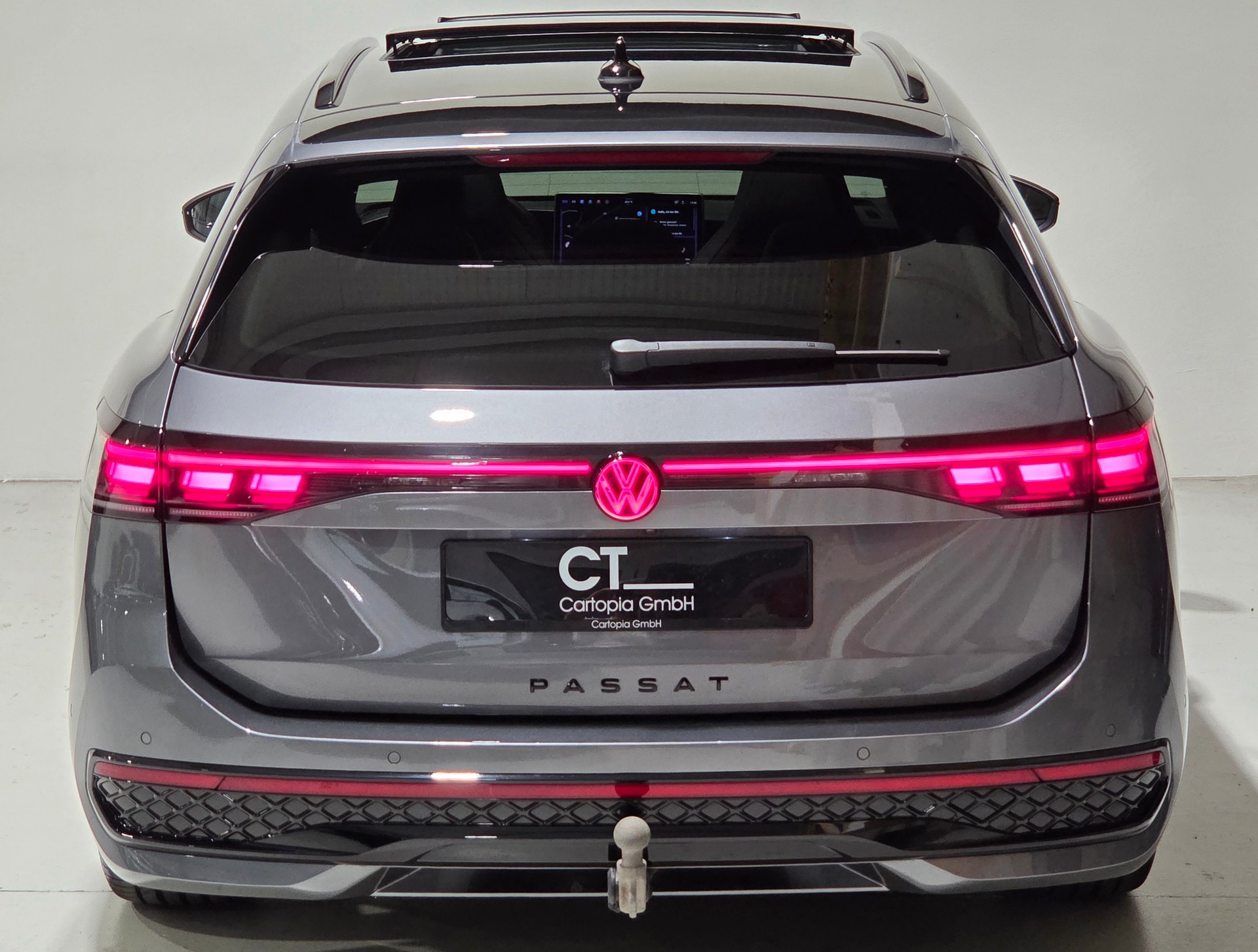 VW Passat Variant 2.0 TSI evo4 R-Line Signature Black Style 4 Motion DSG-showroom-element-3