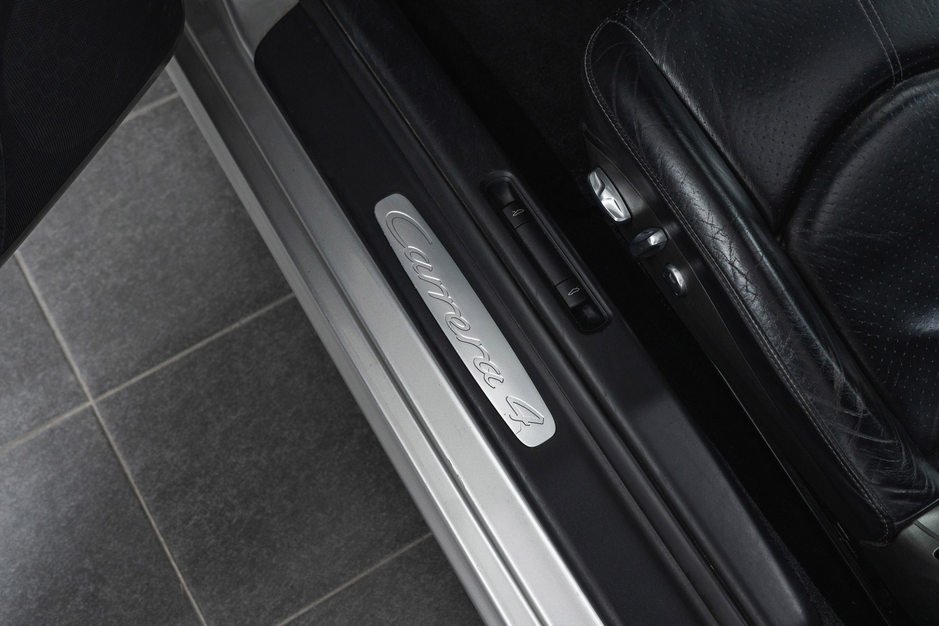 PORSCHE 911 Carrera 4 manual gearbox-image-18