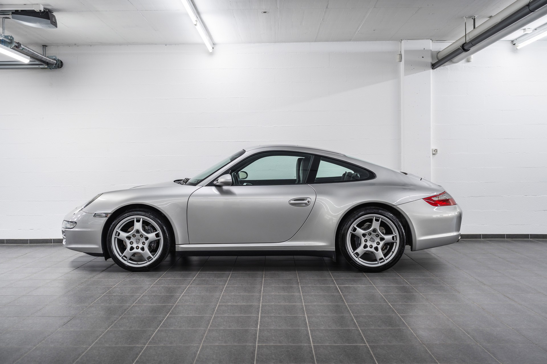PORSCHE 911 Carrera 4 manual gearbox-showroom-element-3