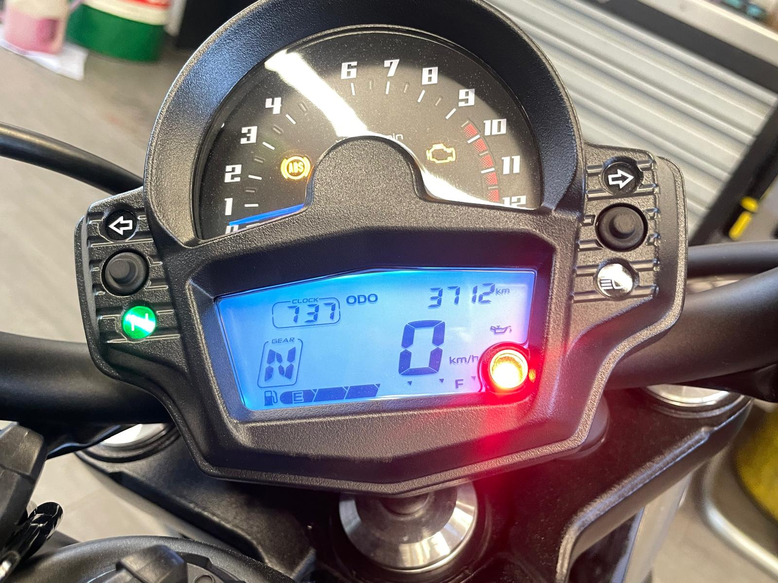 KAWASAKI Vulcan S-image-6