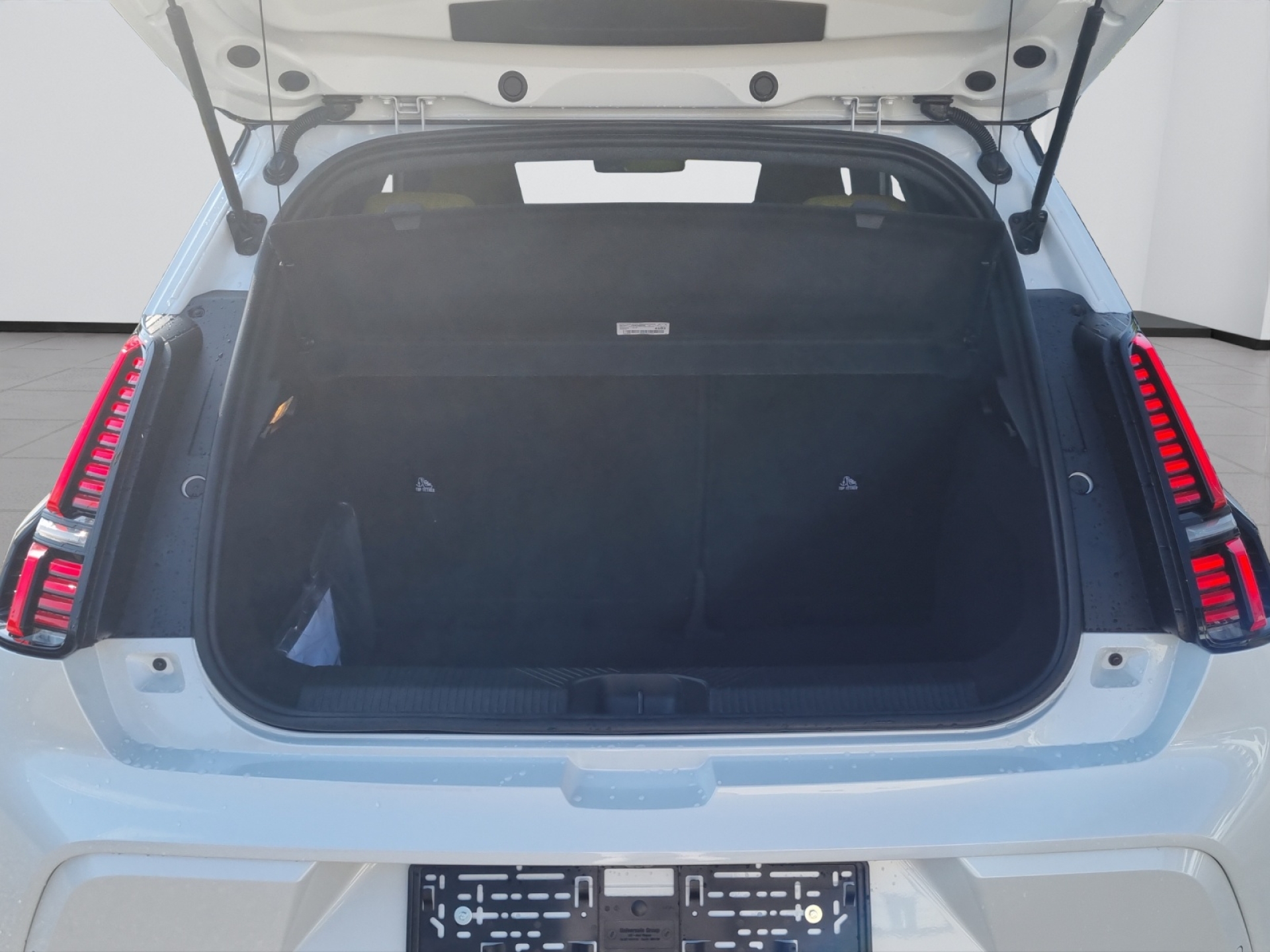 RENAULT R5 E-TECH ELECTRIC iconic five 150PS Comfort Range-image-13