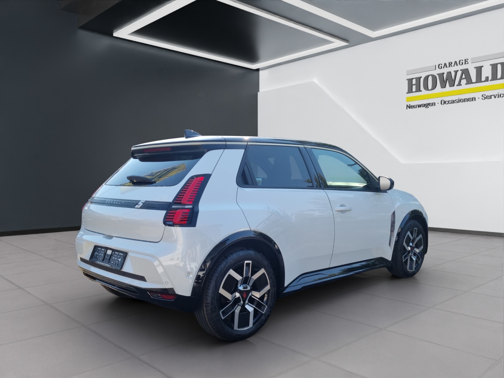 RENAULT R5 E-TECH ELECTRIC iconic five 150PS Comfort Range-image-4