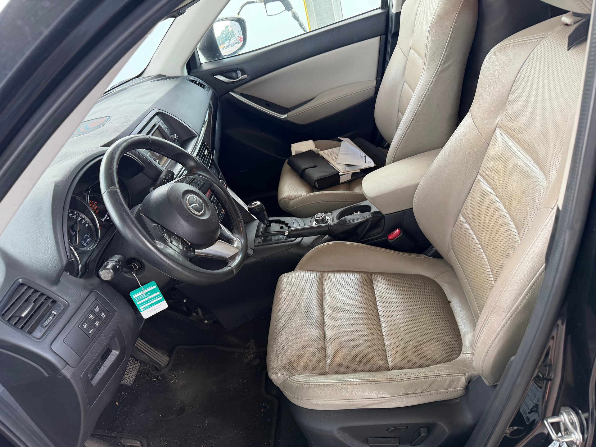 MAZDA CX-5 2.2 D HP Revolution AWD Automatic-image-9