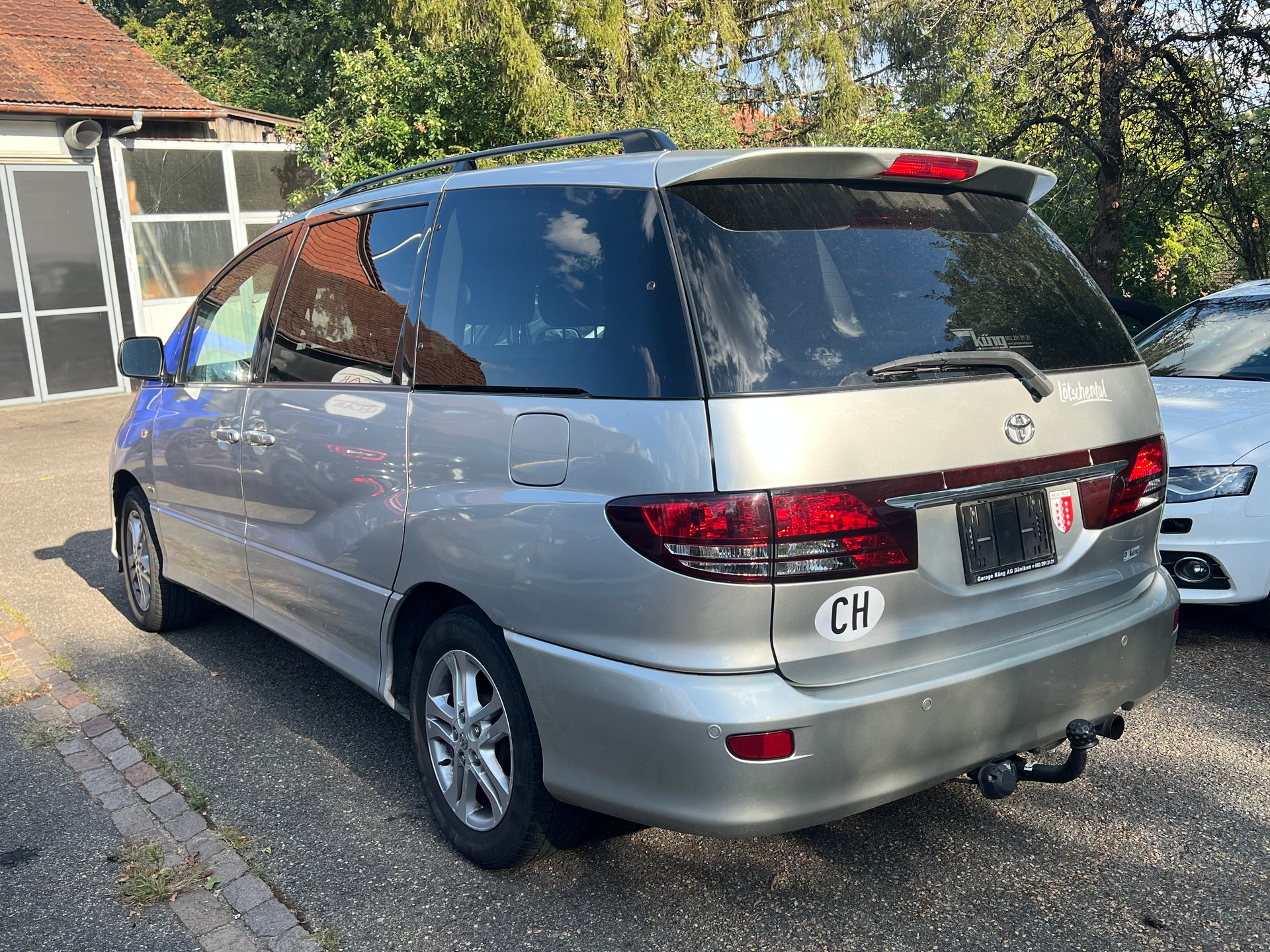 TOYOTA Previa 2.4 Linea Luna-image-3