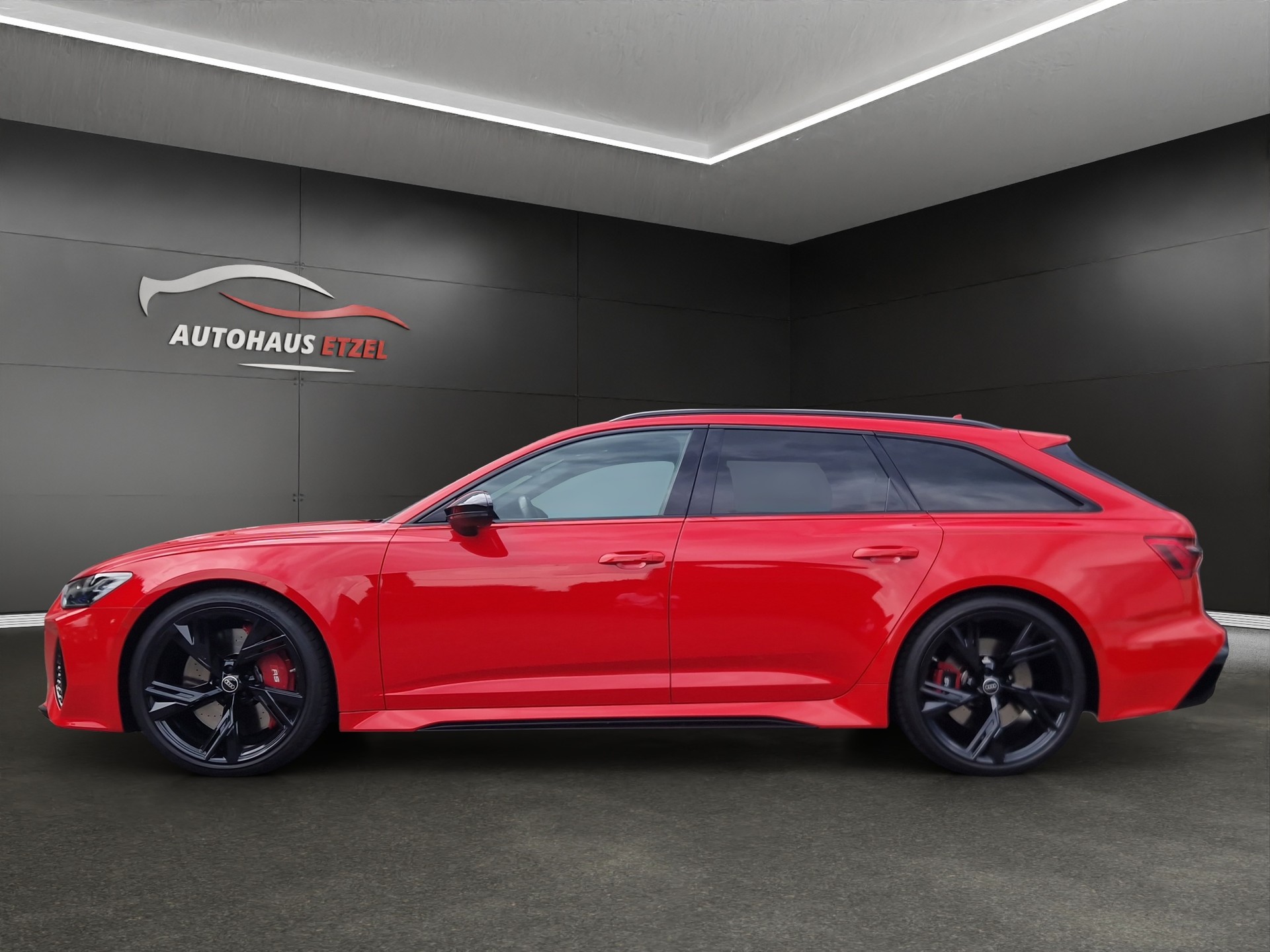 AUDI RS6 Avant 4.0 TFSI V8 quattro-image-1