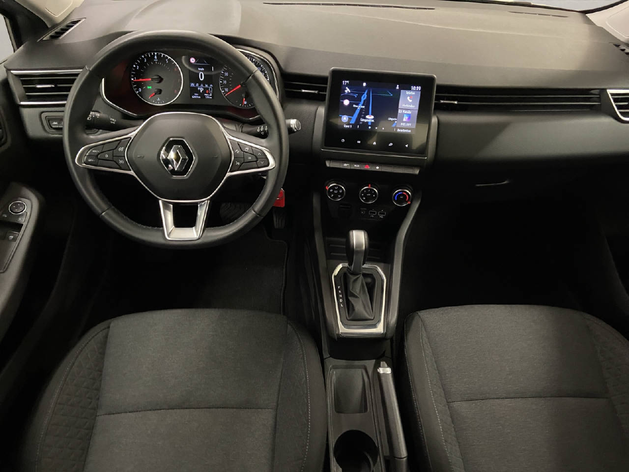 RENAULT Clio 1.0 TCe 100 Zen CVT-image-5