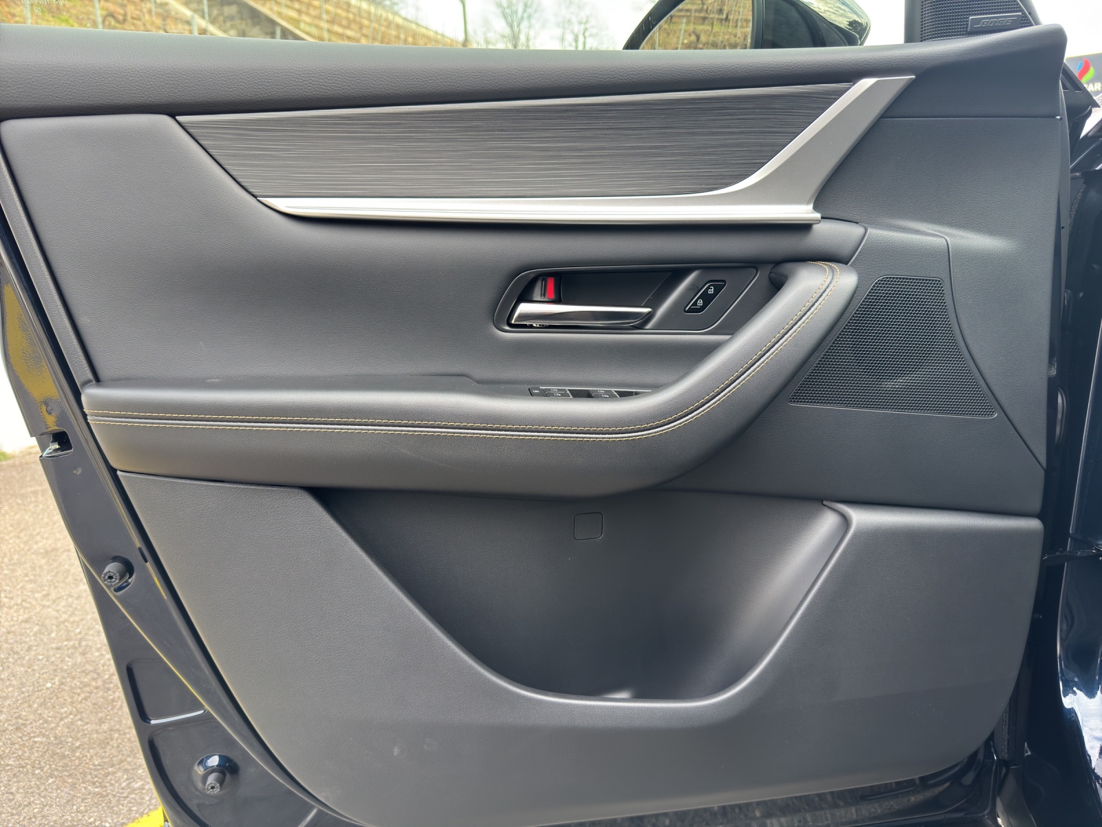 MAZDA CX-60 e-Skyactiv PHEV 327 AWD Homura Plus-image-7