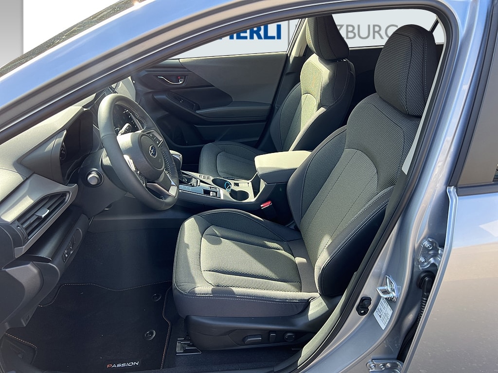 SUBARU Crosstrek 2.0 e-Boxer Swiss Plus AWD Lineartronic-image-9