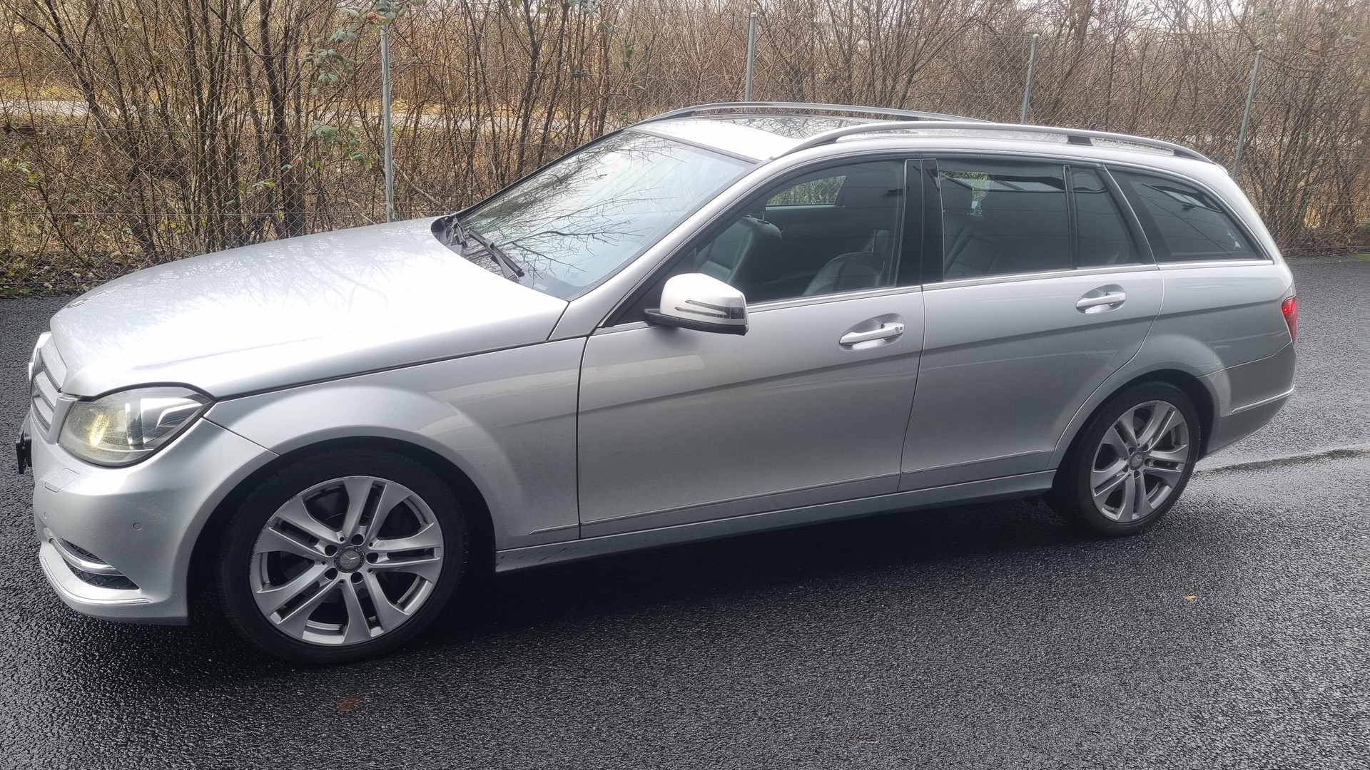 MERCEDES-BENZ C 300 CDI Elégance 4Matic 7G-Tronic-image-12