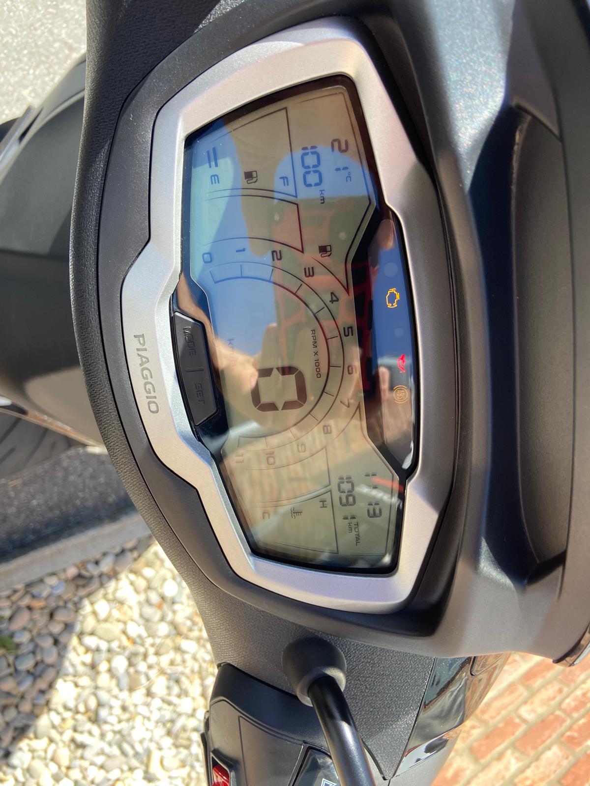 PIAGGIO Beverly 310 hpe E5+-image-6