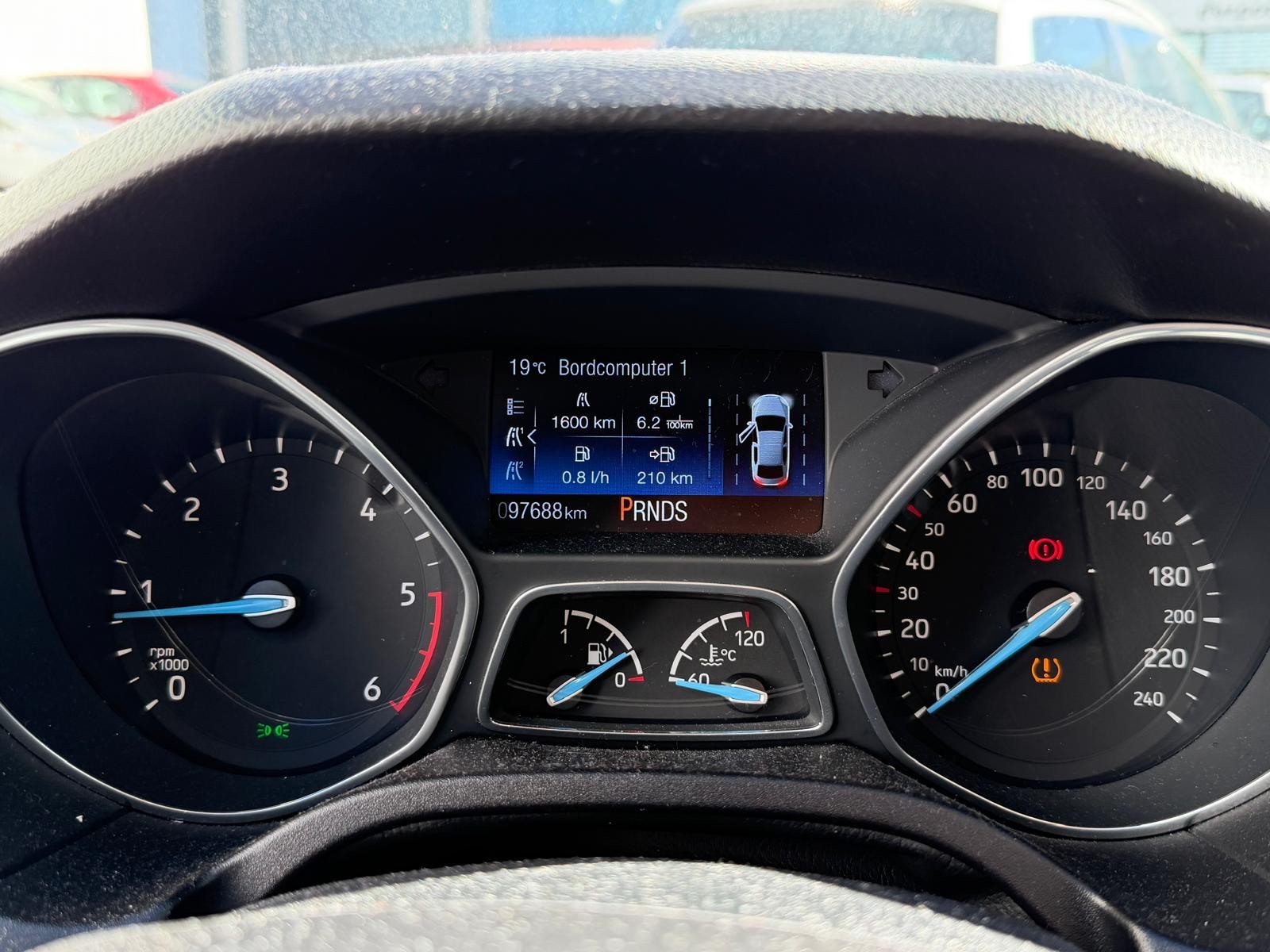 FORD Focus 2.0 TDCi Business PowerShift-image-11