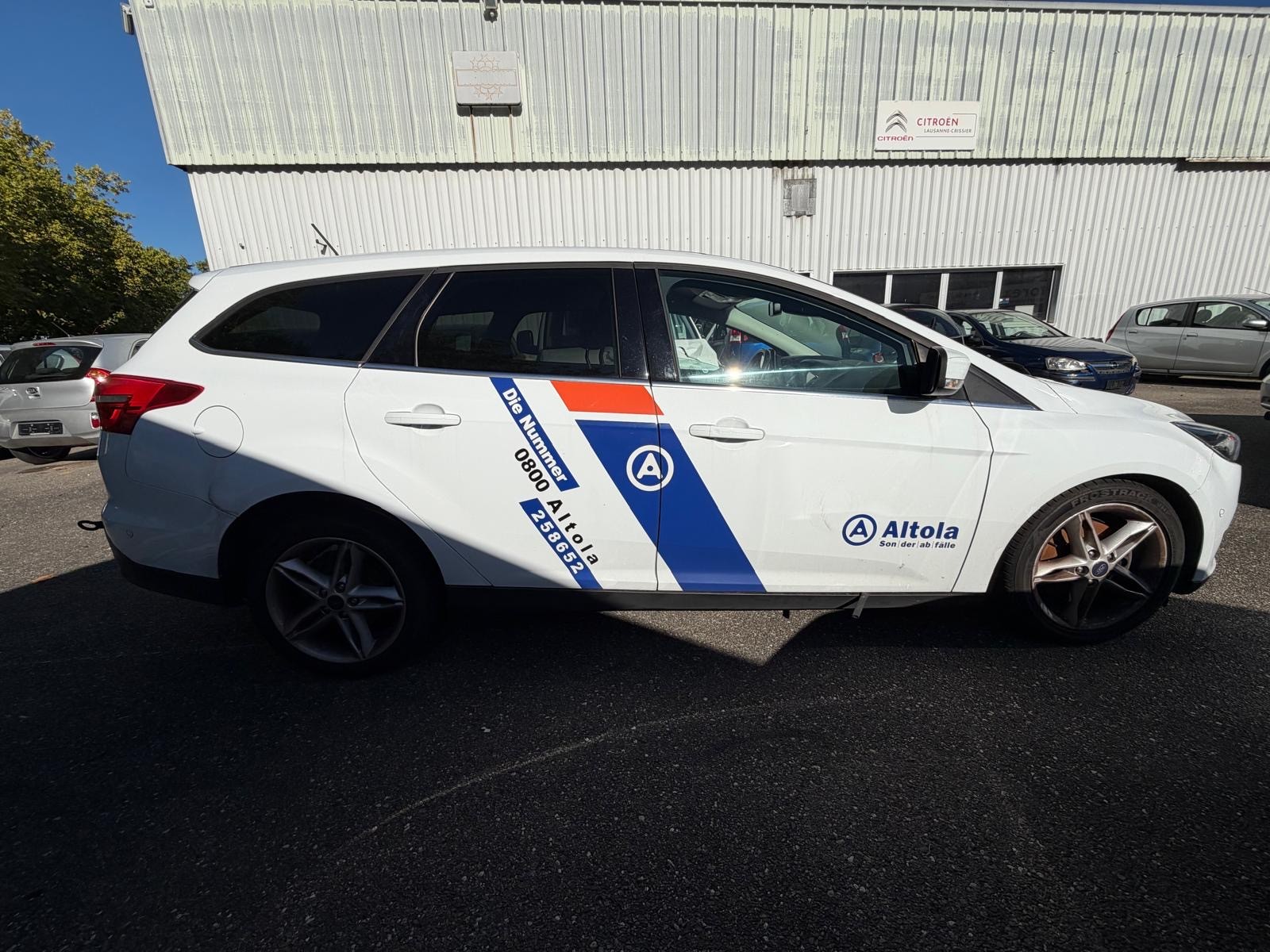 FORD Focus 2.0 TDCi Business PowerShift-showroom-element-3