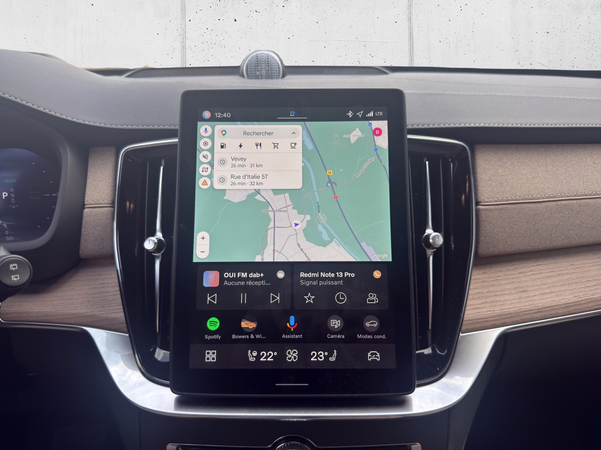VOLVO XC90 T8 eAWD PluginHybrid Ultra Bright Geartronic-image-15
