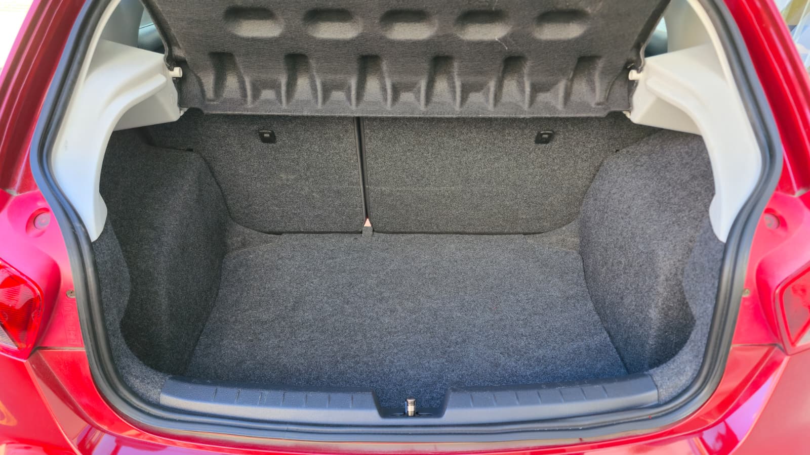 SEAT Ibiza 1.2 TSI Style| Frisch ab MFK| Frisch Ab Service| 8 Fach| Radio DAB / Bluetooth / USB| Top gepflegt-image-15
