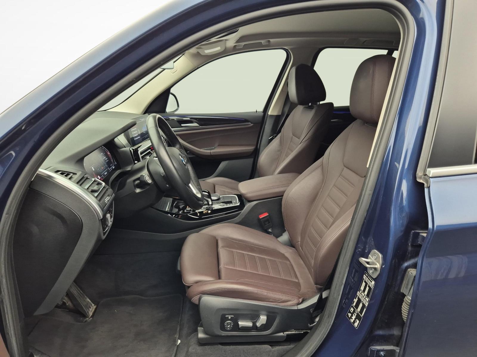 BMW X3 30d xDrive-showroom-element-2