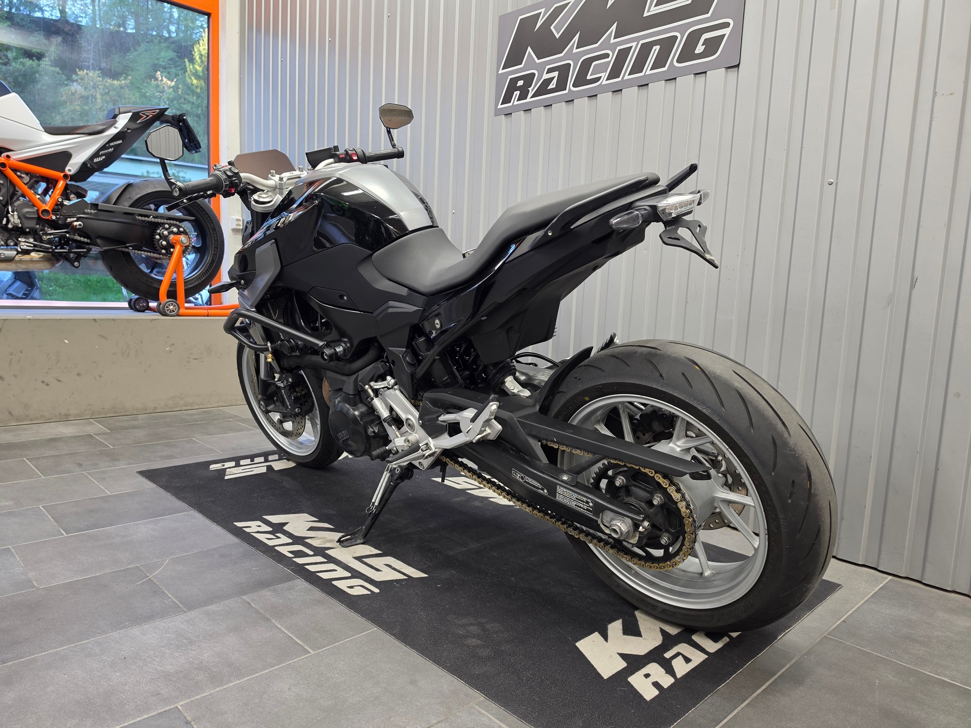 BMW F 900 R A2 (35kW) ABS-image-5