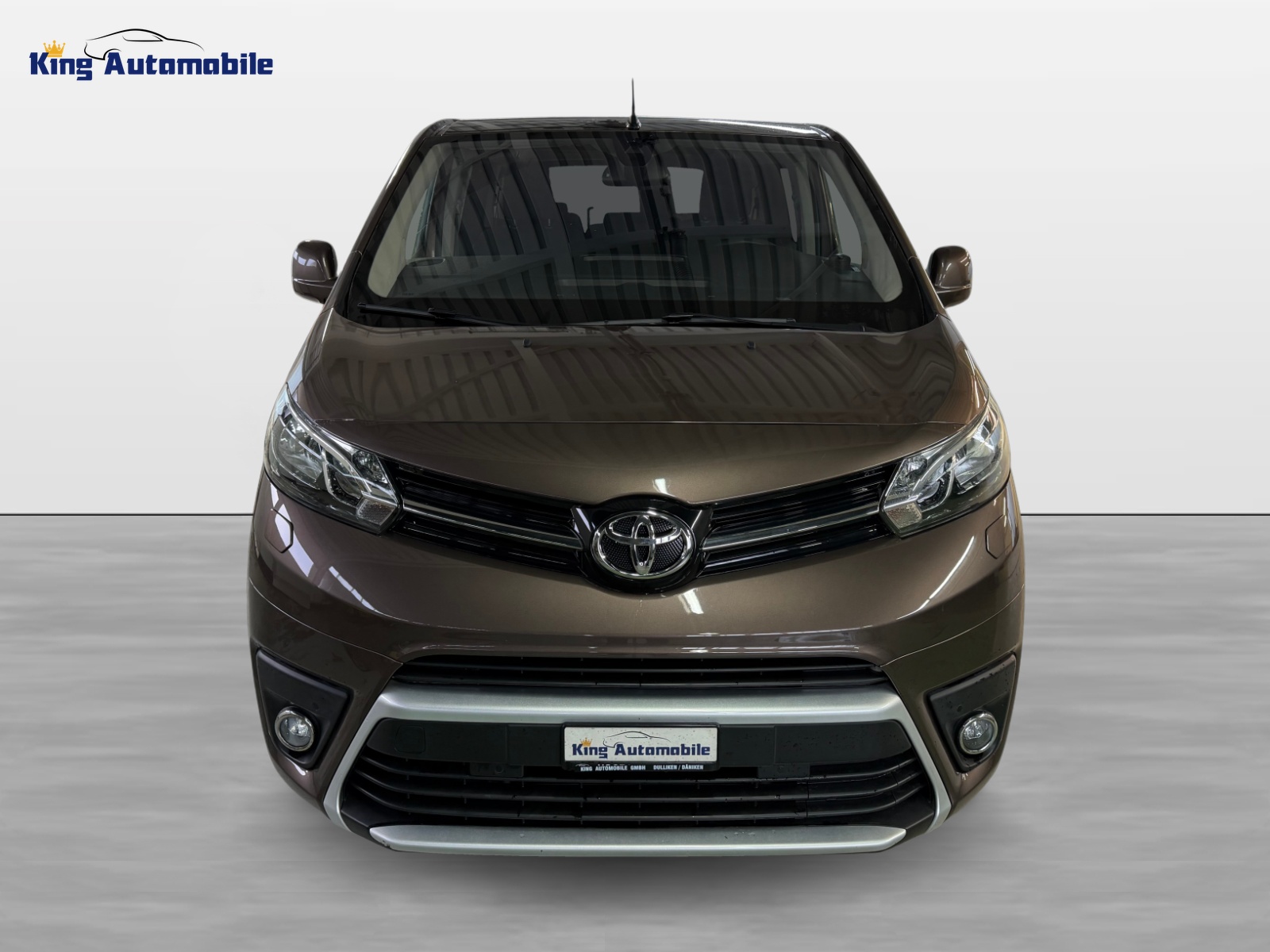 TOYOTA Proace Verso 2.0 D-4D Shuttle L1 | 1 Platz für Rollstuhl | 7-Plätzer | Elektrische Türen L+R | Ab MFK 03.2026-showroom-element-1
