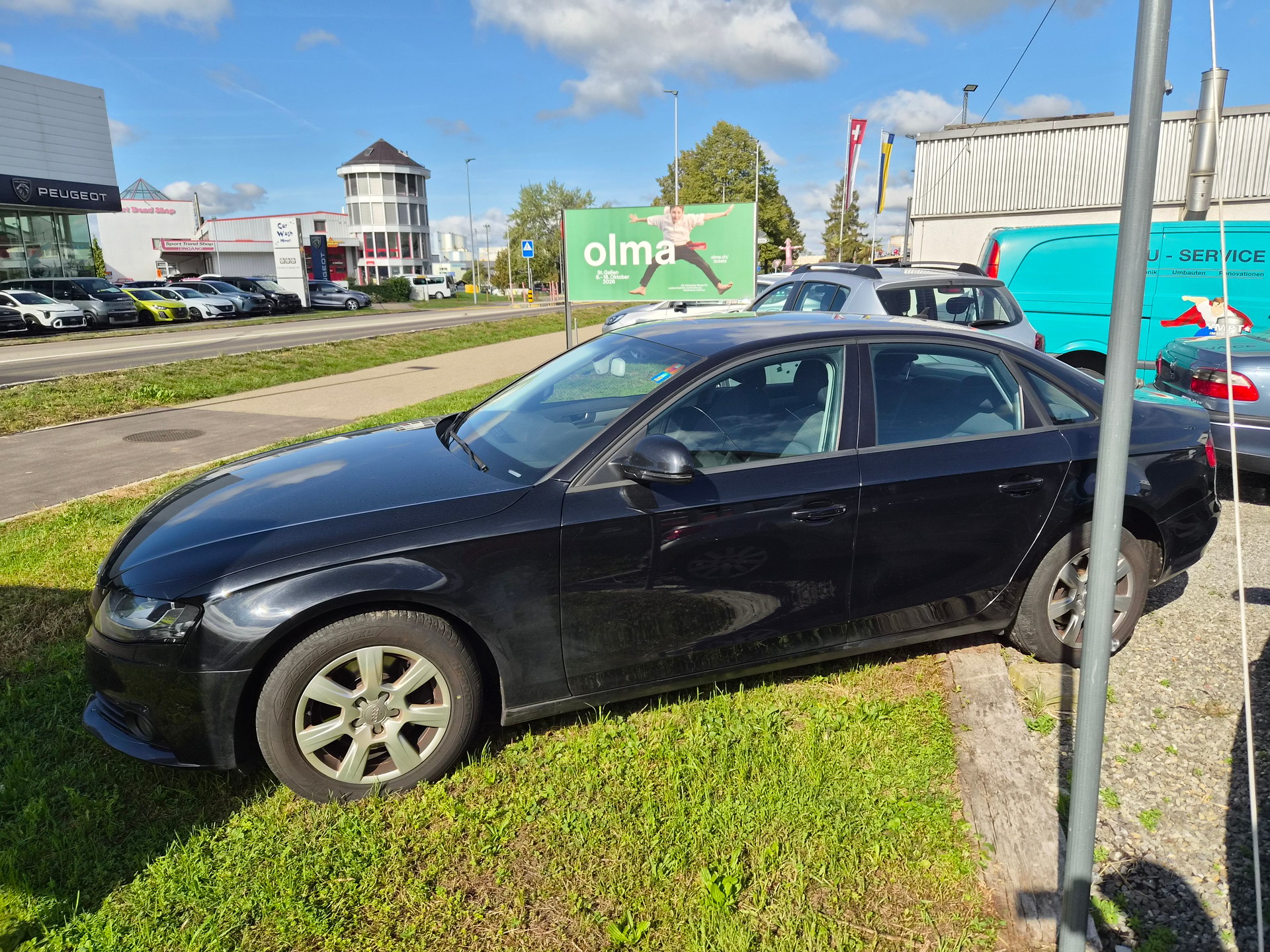 AUDI A4 Limousine 2.0 TFSI multitronic-image-5