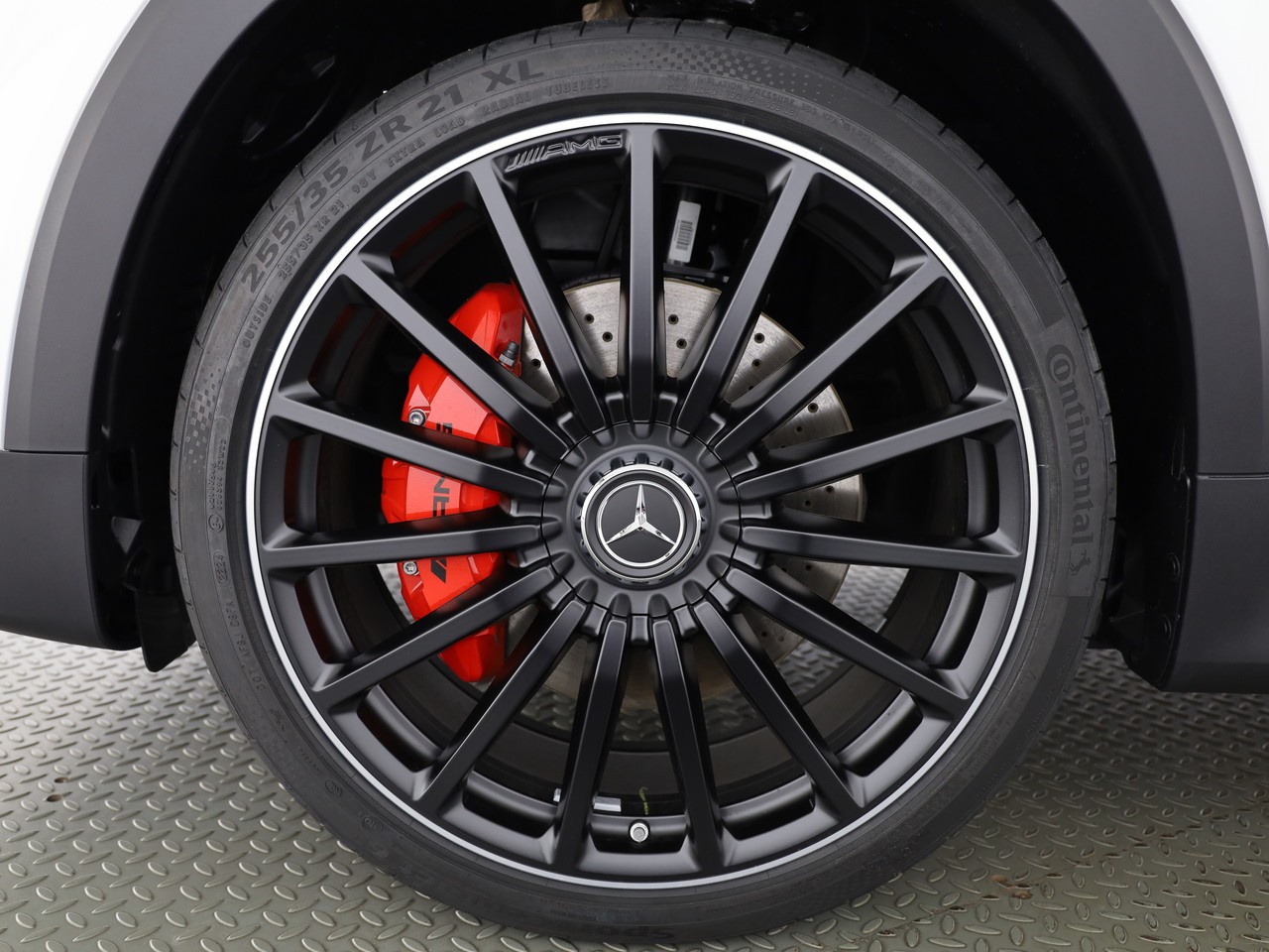 MERCEDES-BENZ GLB AMG 35 4Matic 8G-Tronic-image-6