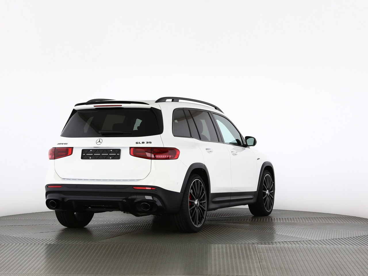 MERCEDES-BENZ GLB AMG 35 4Matic 8G-Tronic-showroom-element-1