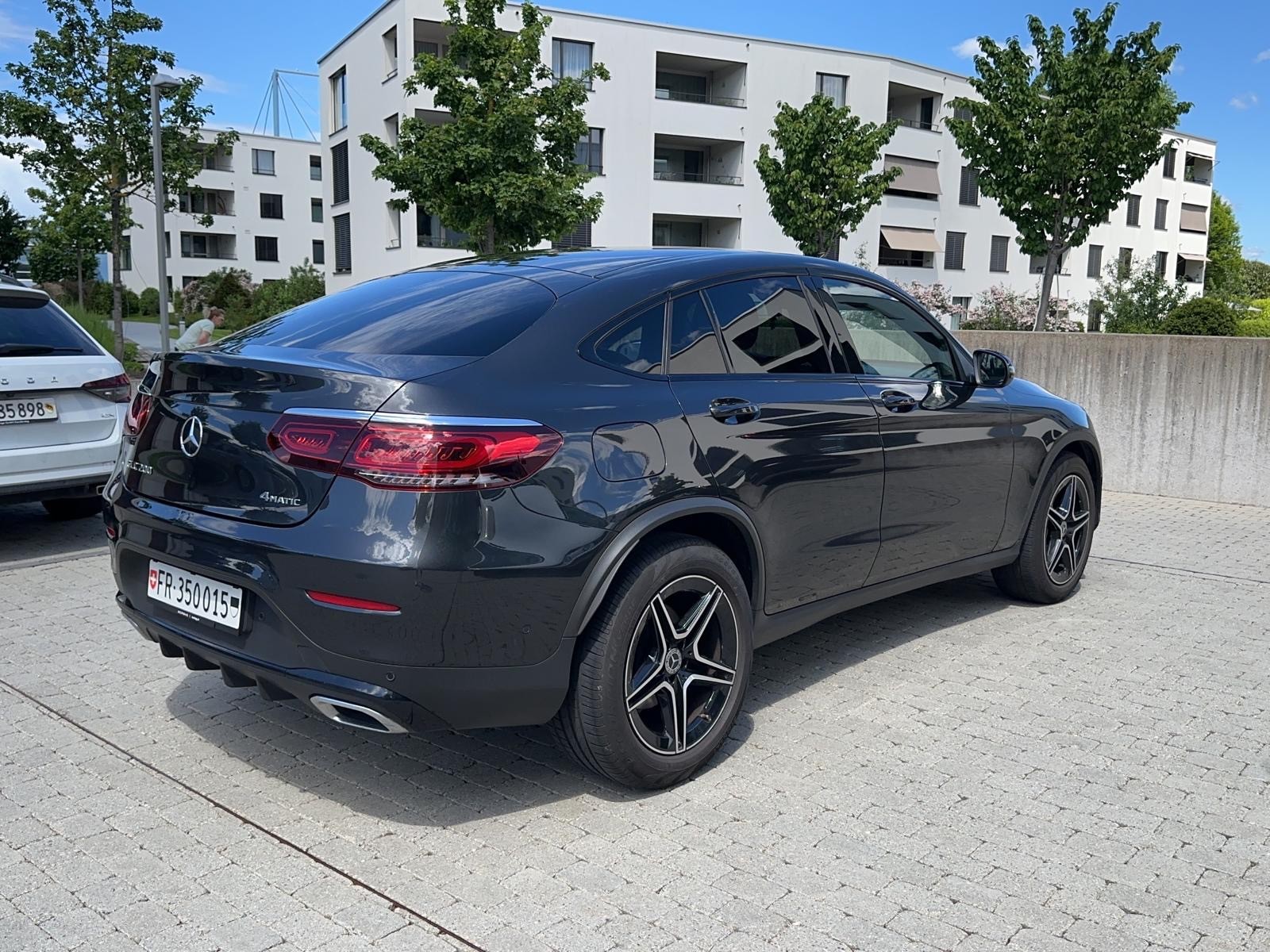 MERCEDES-BENZ GLC Coupé 200 AMG Line 4Matic 9G-Tronic-image-7